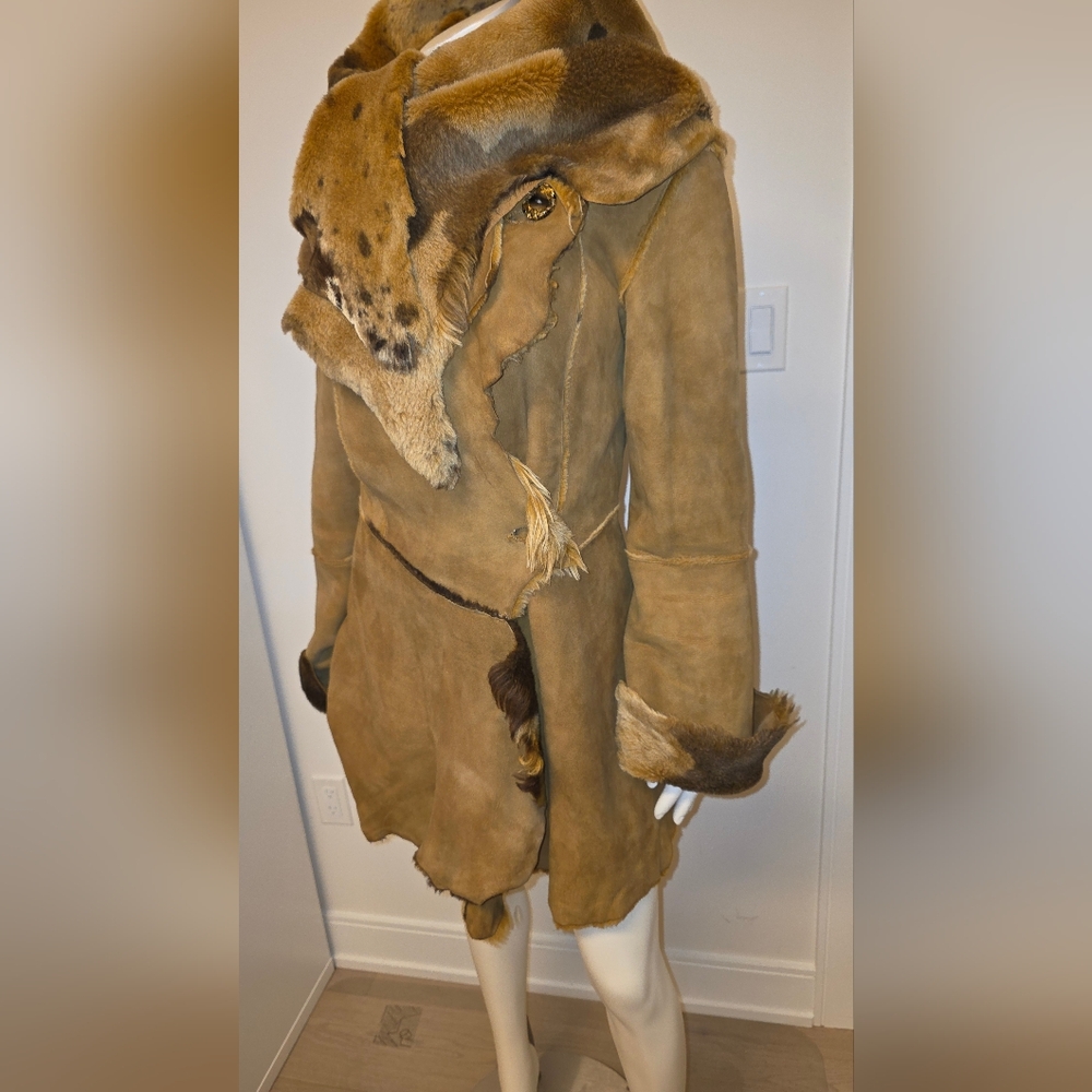Rare Unique Designer Sheepskin Coat Raw Edges With Bag - Picture 3 of 16
